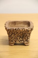 Vaso Quadrado Estilo Semicascata cor creme textura esculpida - Image 5